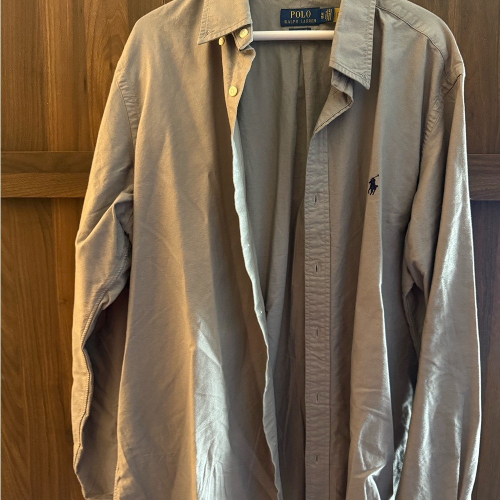 Ralph Lauren Gray Casual Button Down Shirt - Picture 4 of 4